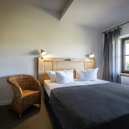 Gutshof Superior 2-4 Personen *